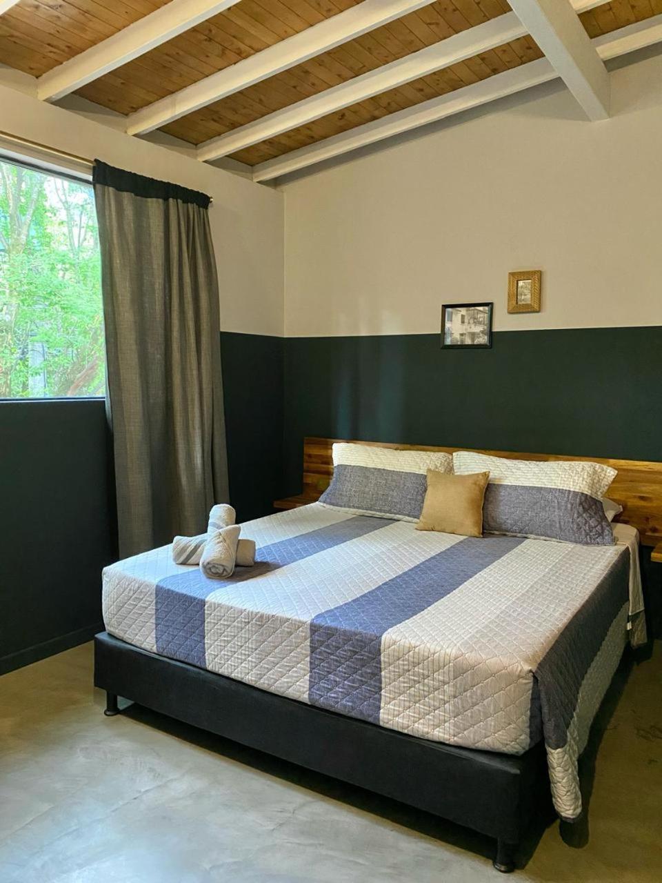 Casa Mosaiko Patio Bonito Ξενοδοχείο Μεντεγίν Εξωτερικό φωτογραφία