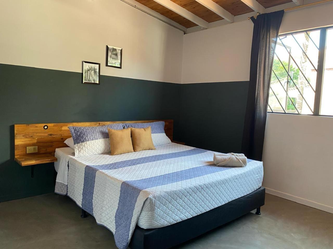 Casa Mosaiko Patio Bonito Ξενοδοχείο Μεντεγίν Εξωτερικό φωτογραφία